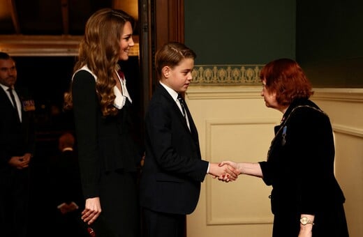 Σπάνια δημόσια εμφάνιση για τον πρίγκιπα Τζορτζ με τη μητέρα του, Κέιτ Μίντλετον