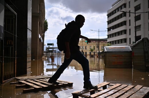 ΟΗΕ: 250 εκατομμύρια άνθρωποι εκτοπίστηκαν την τελευταία δεκαετία λόγω κλιματικών καταστροφών