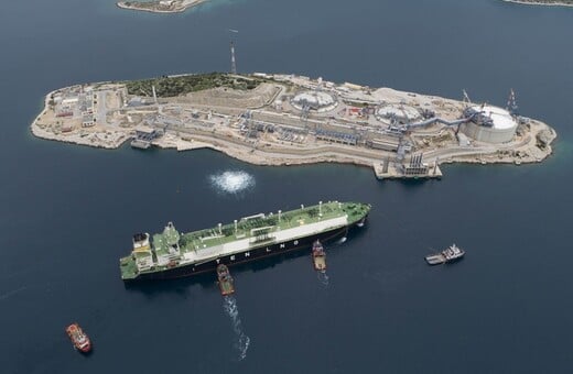 Τι σημαίνουν οι συμφωνίες για την ενέργεια με τις ΗΠΑ και πόσο συμφέρουν την Ελλάδα 