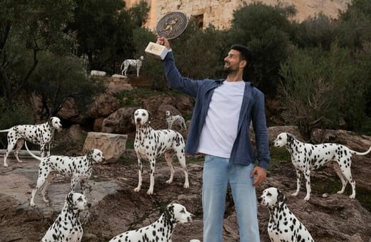 Ο Νόβακ Τζόκοβιτς και τα σκυλιά της Δαλματίας στην Ακρόπολη - Η ανάρτηση του τενίστα για τους 101 τίτλους του