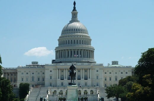 ΗΠΑ: Η Γερουσία εγκρίνει οριστικά την πρόταση για να τερματιστεί προσωρινά το shutdown