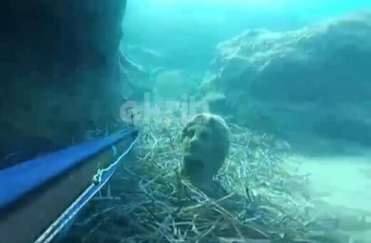 Ηράκλειο: Ψαροντουφεκάς εντόπισε ανθρώπινο άγαλμα στον βυθό