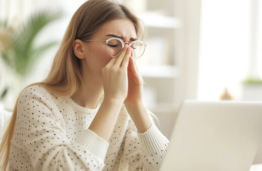 Τα αίτια, τα συμπτώματα και η θεραπεία της ιγμορίτιδας και της αλλεργικής ρινίτιδας