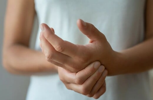 Ο ιός Epstein-Barr φαίνεται να πυροδοτεί την εμφάνιση του λύκου, σύμφωνα με επιστήμονες