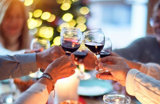 ΤΙΜΕΣ ΨΑΡΙΑ ΘΑΛΑΣΣΙΝΑ ΝΗΣΤΕΙΑ ΧΡΙΣΤΟΥΓΕΝΝΑ