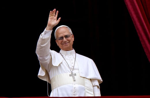 Ο Πάπας Λέων φέρνει τους αστέρες του Χόλιγουντ στο Βατικανό