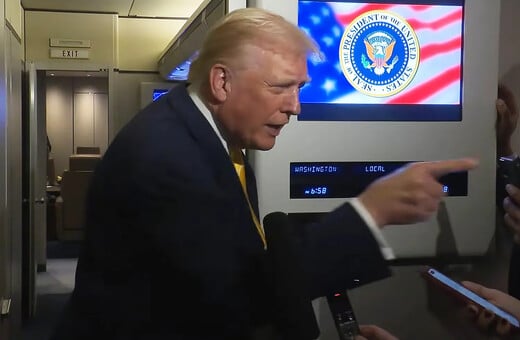 «Ησυχία, γουρουνάκι»: Η οργισμένη απάντηση του Τραμπ σε δημοσιογράφο του Bloomberg