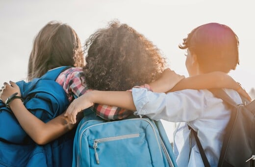 Αthener Schule: Ένα σχολείο που ανήκει στους μαθητές του