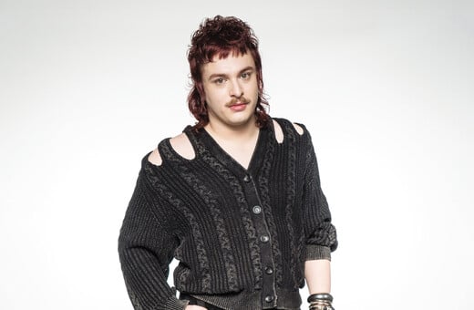 ΕΠΕΞ Κωνσταντίνε, τι φοράς σήμερα και πόσο κοστίζει;