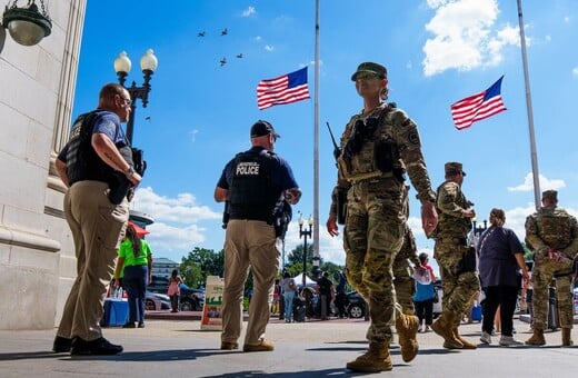 ΗΠΑ ΕΘΝΟΦΡΟΥΡΑ ΝΤΟΝΑΛΝΤ ΤΡΑΜΠ