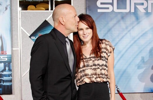 Μπρους Γουίλις: «Είμαι ευγνώμων που μπορώ ακόμα να τον αγκαλιάζω, είτε με αναγνωρίζει είτε όχι», λέει η κόρη του