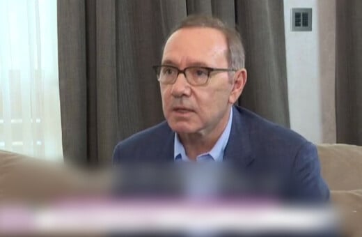 Κέβιν Σπέισι: «Είμαι ομοφυλόφιλος, απολαμβάνω την παρέα των ανδρών»