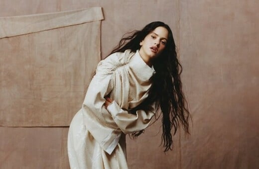 Rosalía: To Βατικανό εκθειάζει το νέο της άλμπουμ «LUX»