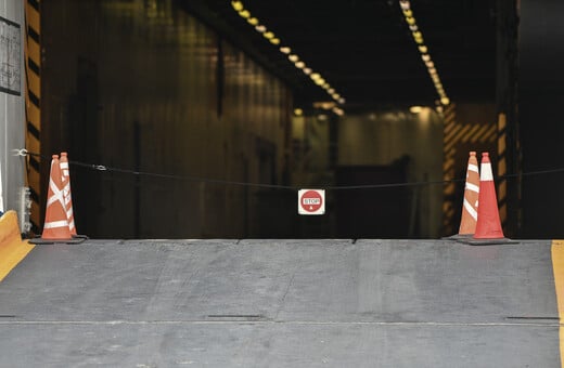 Πέραμα: Σύλληψη 63χρονου που ξυλοκόπησε τη σύζυγό του μέσα στο φέρι μποτ από Σαλαμίνα