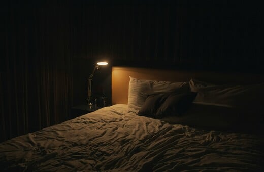 Μπορεί η υπνική άπνοια να οδηγήσει στη νόσο του Πάρκινσον; - Τι έδειξε νέα μελέτη