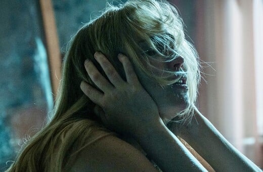 Τζένιφερ, είσαι θεά, αλλά πόνταρες λάθος. Πάμε Οικονομίδη!