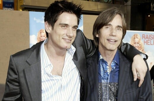 Ο Τζάκσον Μπράουν ανακοίνωσε τον θάνατο του γιου του