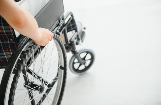 Μια κούπα καφέ, μια κοινωνία χωρίς αποκλεισμούς