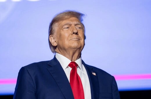 Ο Τραμπ ακυρώνει τα εκτελεστικά διατάγματα του Μπάιντεν που δεν φέρουν τη φυσική υπογραφή του 