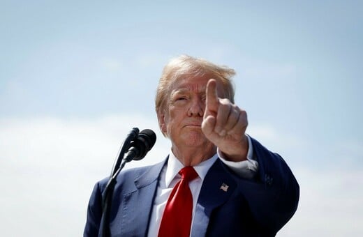 ΗΠΑ: Ο Λευκός Οίκος δημοσιεύει «μαύρη λίστα» ΜΜΕ και «μεροληπτικών» δημοσιογράφων 