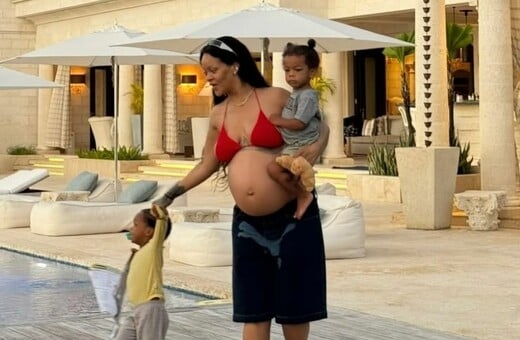 Η Rihanna δημοσίευσε σπάνιες φωτογραφίες με τα παιδιά της
