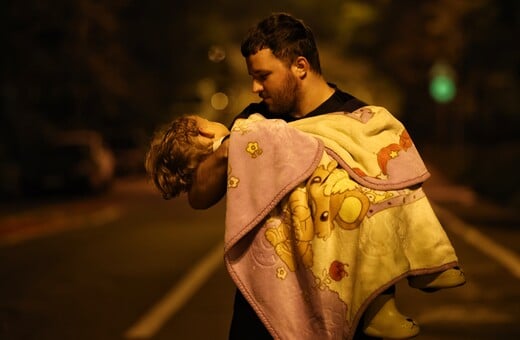 Απέναντι στον πόλεμο 