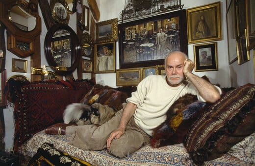 Ο κόσμος του Ανδρέα Βουτσινά ζωντανεύει ξανά σε μια σπάνια εκθεση 