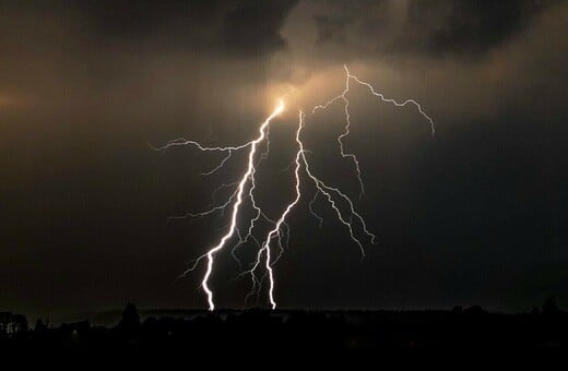 Καιρός - Τσατραφύλλιας: Έρχεται κρίσιμο 48ωρο με καταιγίδες, χαλαζοπτώσεις, νοτιάδες και χιόνια