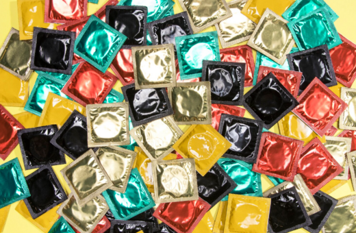 Η Κίνα φορολογεί τα προφυλακτικά για να τονώσει τις γεννήσεις