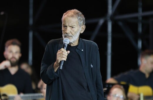 Σταύρος Ξαρχάκος: Η δήλωσή του υπέρ του Γιώργου Χατζιδάκι αναφορικά με την περιοδεία αφιέρωμα στον Μάνο Χατζιδάκι