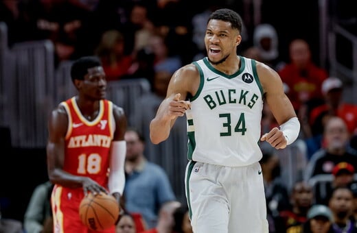 ΓΙΑΝΝΗΣ ΑΝΤΕΤΟΚΟΥΝΜΠΟ NBA ΜΙΛΓΟΥΟΚΙ ΜΠΑΚΣ