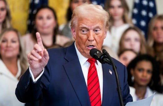 Ο Τραμπ αποκάλεσε «σκουπίδια» τους μετανάστες από τη Σομαλία και είπε πως «δεν τους θέλει στη χώρα του»