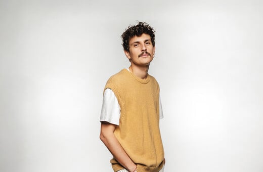 Κωνσταντίνε, τι φοράς σήμερα και πόσο κοστίζει;