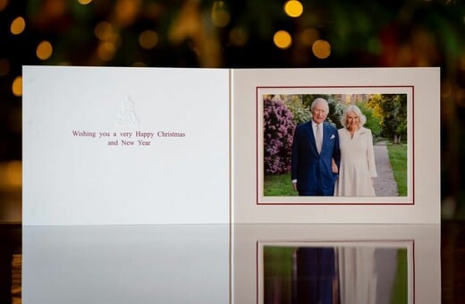 Βασιλιάς Κάρολος – Βασίλισσα Καμίλα: Η ετήσια ευχετήρια κάρτα τους για τα Χριστούγεννα