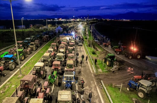 Αγρότες: Αποκλεισμός του λιμανιού της Μυτιλήνης - Τα μπλόκα στην υπόλοιπη χώρα