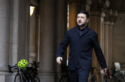 Ζελένσκι: «Θα παρουσιάσουμε σύντομα το "επεξεργασμένο" ειρηνευτικό σχέδιο στις ΗΠΑ»