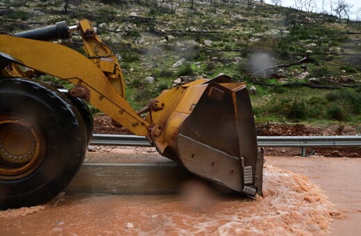 ΦΛΩΡΙΝΑ ΚΑΚΟΚΑΙΡΙΑ ΠΛΗΜΜΥΡΕΣ