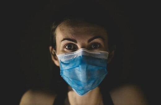 ΥΠΕΡΓΡΙΠΗ ΒΡΕΤΑΝΙΑ NHS ΙΩΣΕΙΣ