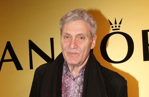 ΑΛΜΠΕΡΤΟ ΕΣΚΕΝΑΖΥ ΗΘΟΠΟΙΟΣ