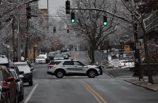 ΗΠΑ: Οι Αρχές αφήνουν ελεύθερο τον μοναδικό ύποπτο της ένοπλης επίθεσης στο Πανεπιστήμιο Brown