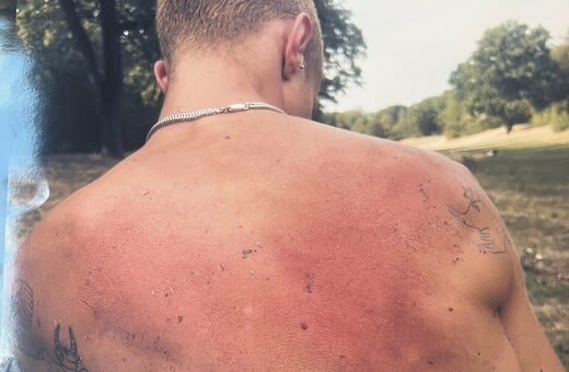 Μέσα από τους ελαιώνες. Ένα πολυποστ του Στάθη Τσαγκαρουσιάνου