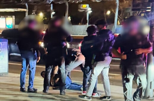 Rob και Michele Reiner: Η στιγμή που η αστυνομία συλλαμβάνει τον γιο τους για τη δολοφονία τους