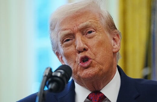 Ο Τραμπ «εμπλουτίζει» τη λίστα απαγόρευσης εισόδου στις ΗΠΑ - Οι 5 χώρες που προστέθηκαν 