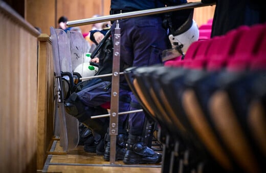 ΧΡΥΣΗ ΑΥΓΗ ΔΙΚΗ ΕΝΟΧΗ ΕΙΣΑΓΓΕΛΕΑΣ