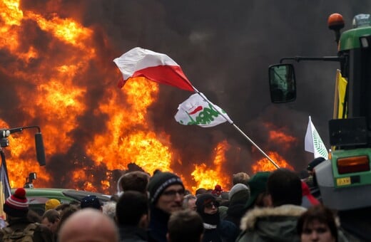 ΑΓΡΟΤΕΣ ΜΠΛΟΚΑ ΒΡΥΞΕΛΛΕΣ