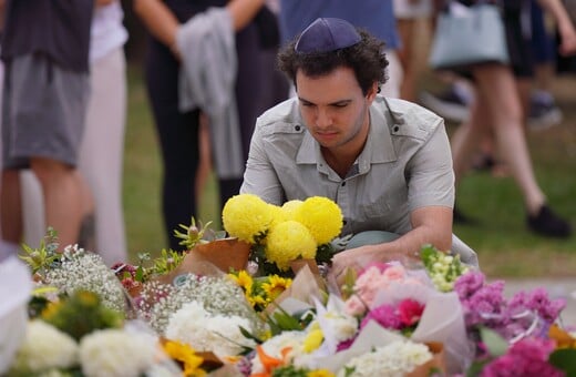Τρομοκρατική επίθεση στο Σίδνεϊ: Νέοι νόμοι κατά της ρητορικής μίσους μετά την τραγωδία στην παραλία Μπόντι