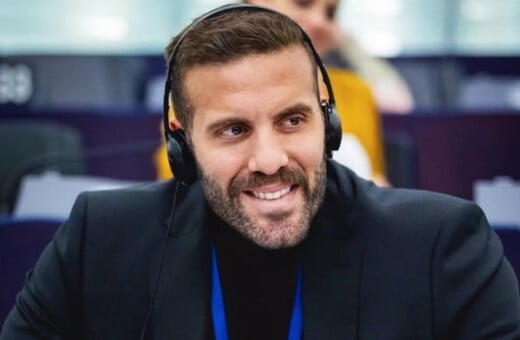 ΝΙΚΟΣ ΠΑΠΠΑΣ ΕΠΙΘΕΣΗ ΔΗΜΟΣΙΟΓΡΑΦΟΣ