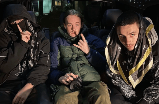 Τιμοτέ Σαλαμέ και EsDeeKid ραπάρουν μαζί βάζοντας τέλος στις φήμες ότι είναι το ίδιο πρόσωπο