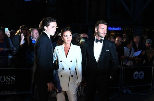 Ντέιβιντ και Βικτόρια Μπέκαμ: «Ο Μπρούκλιν τους έκανε block, είναι συντετριμμένοι», λέει το περιβάλλον τους