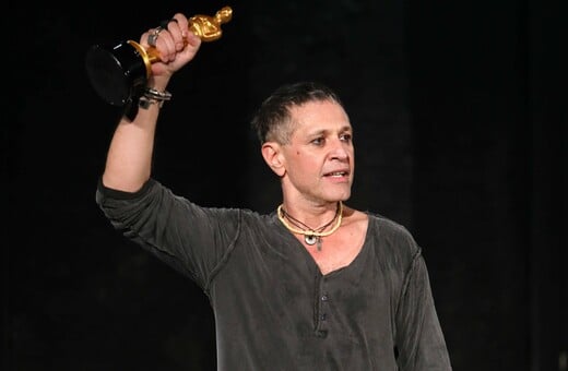 Αιμίλιος Χειλάκης: «Ηθοποιός από τις “Άγριες Μέλισσες” είπε να μην συμμετέχω γιατί ήμουν φίλος του Λιγνάδη»